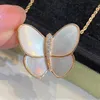 Clover Necklace Designer Jewellery Ladies Necklace Luxury Fashion Designer Necklace White Gold Champagne Butterfly Pendant Necklace Holiday Gift