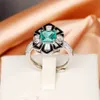 Cluster Rings 925 Silver Luxury Green Stone Bridal Wedding Party Rings Shiny Cubic Zirconia Graceful Women Anniversary Rings Fashion Jewelry YQ240109