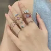 Anéis de cluster Karachi S925 anel de prata esterlina para nicho feminino Instagram moda luz luxo gota de água amor colorido zircão