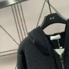 Celinnes tröja designer mode kvinnors broderade lösa huva blixtlås cardigan kappa hösten casual mode mångsidig bantning tröja för kvinnor