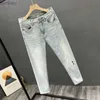 Jeans da uomo nuovi jeans alla moda da uomo in denim pantaloni skinny moda estate 2023 cowboy casual lungo ricamo lavato abbigliamento di lusso per gli uominiL240109