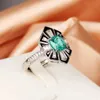 Cluster Rings 925 Silver Luxury Green Stone Bridal Wedding Party Rings Shiny Cubic Zirconia Graceful Women Anniversary Rings Fashion Jewelry YQ240109