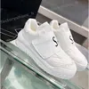 Designer tränare män skor odissea sneakers kvinnor tränare plattform sneaker kalvskinn tränare gummitränare tjocka sulor casua sko storlek223