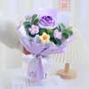 Decoratieve bloemen gebreide bloemboeketten Kunstmatig gehaakt boeket Handgemaakte roos Bruiloft Valentijnsdag Decor