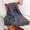Nouvelle écharpe de créateur de mode écharpe en laine de cachemire V châles classiques pour hommes et femmes dans une variété de couleurs