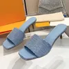 Ciabatte in denim Ciabatte da piscina Neo Revival Sandali firmati da spiaggia Pantofole da spiaggia con tacco alto a spillo di lusso Sandali con stampa vintage da donna Pantofole con lettera alla moda