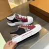 2024 Designer Women Sneaker Stampa Check Trainer Men Casual Scarpe per piattaforme per scarpe da ginnastica Sneaker Stampato Stampato Scarpe vintage a quadri