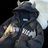 Kvinnors trenchrockar amerikanska retro djävulens hörn män kvinnor vinter hip hop parkas nisch high-end punk överdimensionerad trend vadderad jacka