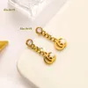 Stud Chapado en oro Diseñadores de marcas de lujo Letras Stud Pendientes largos Pendientes de acero inoxidable Geométricos Mujeres famosas Pendientes de diamantes de imitación de cristal Pendientes de joyería de boda