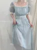 Robes de soirée 2024 Été Élégant Mode Robe en dentelle Casual Mince Bleu Français Fairy Veil Resort Midi Vintage Princesse