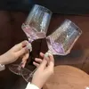 Copos de vinho Nova Luz Conjunto de Diamantes de Luxo Copo de Vinho Tinto Cristal Colorido Martelo Diamante Copo de Vinho Estilo Vintage Taça de Champanhe Rainbow Goblet YQ240105