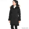 冬のカナダの女性パーカ濃い暖かい毛皮の取り外し可能なフードダウンジャケットのスリムコート高品質のドドゥーンコートウーマンロングパフ2658