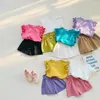 Conjuntos de roupas para meninas verão camiseta de manga curta com shorts de cintura de botão de flor conjunto de duas peças terno de cor doce