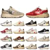 2024 Running Sole Sneakers Vintage Finish Designer Freizeitschuhe Damen Herren Graffiti Elfenbein Glitzer Wildleder Tennis Big Size 12 Handgefertigte OG Camouflage Sporttrainer