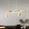 Kronleuchter Postmoderner Licht-Luxus-Streifen-Restaurant-Kronleuchter, kreativer High-End-Tisch, Edelstahl, minimalistisches Esszimmer-Droplight