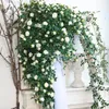 人工花バラの植物植物絹のガーランド緑の植物ホームガーデンウォールフェンス結婚式の誕生日装飾175cm69in 240109