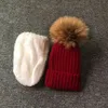 Cappelli con palline in vera pelliccia di procione per bambini, berretto invernale in velluto per bambini, ragazzo, ragazza, caldo, pon pon di pelliccia, cappello da sci, cappello con pompon di pelliccia 240108