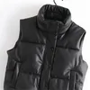 Mode streetwear kvinnor puffy väst vinter tjock parkas jacka svarta pu kvinnliga rockar faux läder ner midja lösa lady väst 240108