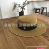 Tasarımcı Top Kapakları İlkbahar ve Yaz Altın Dokuma Hip Şapkası Küçük Bee Kadın Geniş Keşif Korunması Giden Güneş Koruma Düz Üst Şapka B48C
