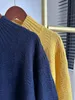 Maglione lavorato a maglia elegante con collo a camino in lana jacquard con motivo a quadri a quadri da donna 240104