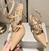 Nouveau printemps été sandales à talons hauts pointus chaussures en cuir verni en peau de mouton à l'intérieur des femmes Bling Party pompes de mariage multi-fonction Designer robe chaussure