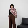 2024年秋と冬のファッションカシミア女性の新しいファッション用途のショールロングウォームスカーフ