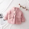 Модная зимняя куртка для маленьких девочек и мальчиков из плотной овечьей шерсти для малышей, теплое овечье пальто, верхняя одежда из хлопка, 18 лет 240127