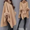 Damen Cape-Mantel, einfarbig, Kunstpelzkragen, Herbst-Winter, warm, locker, mittellang, Poncho-Jacke für den Alltag, Bohemian-Schal 240108