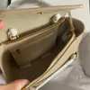 Semester Luxury Designer Belt Nano Women Clutch Bags Mens Pochette Crossbody Satchel Axel Väskor Sling Travel Vintage äkta läder Totes White Hand Bag