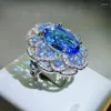 Anelli a grappolo Anello in argento sterling 925 con zaffiro per le donne Fedi nuziali Anelli di origine Gemma blu Femmine