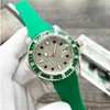Män tittar på diamantklockor Automatisk mekanisk rörelse 40mm Sapphire gummiband Fällfällig lås Vattentät armbandsur armbandsur med låda