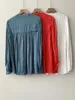 Damskie bluzki kobiety satynowa bluzka czerwona niebieska biała bluzka z przodu z długim rękawem O-Neck eleganckie plisowane samice luźne koszule 2024 wiosenna jesień