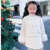 Zestawy odzieży Zestaw dziewcząt w stylu koreański stały kolor mody bawełny pluszowy ciepły płaszcz słodka spódnica 2024 zima