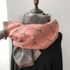 Halsdukar Rindu fashionabla halvmönster Artificial Cashmere Scarf Women's Winter All-Matching dubbelsidig två-ton sjal