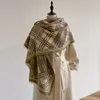 Корейская версия, милый клетчатый шарф для женщин, универсальный модный кашемировый утолщенный двусторонний шаль с кисточками, длинный шейный ободок
