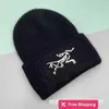 Casquettes de créateur Automne et hiver Ancêtre Lapin Cheveux Chaud Chapeau Froid À la Mode et Polyvalent Automne et Hiver Pull Tricoté Chapeau pour Hommes et Femmes Résistant au Froid W