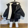 Veste d'hiver en coton pour garçons, manteau à capuche noir, vêtements d'extérieur pour enfants, Parka rembourrée pour enfants de 38 ans, combinaison de neige 240108