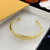 Kutu Designer Moda Takı Bilekleri ile Gold Charm Sliver 925 STERLING Gümüş Bilezikler Çapraz Bangle Kadınlar İçin Lüks Doğum Günü Hediyesi