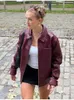 Moda rossa donna cuciture giacche in pelle pu chic bavero manica lunga cappotti con cerniera 2023 autunno femminile tasche giacca da strada 240108