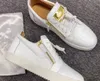 Casual skor kvinnor designer skor reser läder snörning sneaker mode lady platt löpande tränare brev blixtlåssko