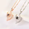 Hänghalsband Foydjew Creative Nanometer Projection Necklace Women's Silver Color 100 Languages ​​I Love You Heart-Shaped Jewelry Gifts