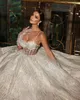 Luxury Ball Gown Wedding Dresses Spaghetti Straps Brudklänningar Pearl Crystal Shiny Sweep Train Vestido de Novia