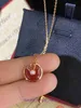 Collana Love di pneumatici per auto firmata da donna in oro di alta qualità vecchia carta amuleto classico 18 carati con agata rossa bianca clavicola nera con scatola originale