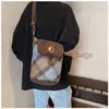 Shoulder Bags Trendy Plaid Bucket Felt Shoulder Bags Women Tote Handbags and Purses 2023 New Casual Ladies Messenger Travel Bag High Qualitycatlin_fashion_bags