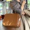 Abendtaschen: Die neue Lingge-Kettentasche bietet ein minimalistisches High-End-Gefühl mit Nischendesign. Es verfügt über eine Ein-Schulter-Handtasche für Damen mit großer Kapazität und Pendlerpost