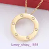 Pendant Necklace Car Tires's Collar Designer Jewelry Big Cake Diamond Rose Gold Necklace For Female High End och Fashionable Versa med Original Box Pan