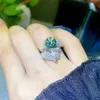 Bagues de cluster Luomansi 2CT Green Moissanite Leopard Ring avec certificat GRA 100% - S925 Sterling Silver Bijoux pour femmes Cadeau d'anniversaire YQ240109