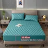Waterproof Mattress Cover Elastic Matress Protector Double Bed Jacquard Sheet Nonslip Bedspreads For KingQueen Size 1pc 240109