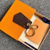 Nouveau Designer Unisexe Noir Porte-clés Accessoires L Porte-clés Lettre De Luxe Modèle De Voiture Porte-clés Bijoux Cadeaux Longes Pour femmes hommes