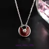 Autoreifen-Halskette, klassisch, beliebt, Temperamen, Talisman aus reinem Silber, weiblich, plattiert, 18 Karat Roségold, weiße Fritillaria, roter Chalcedon, mit Originalverpackung